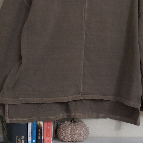 Madewell Taupe Knit Sweater Vintage Distressed Look Small Y2K Athleisure - Picture 6 of 12